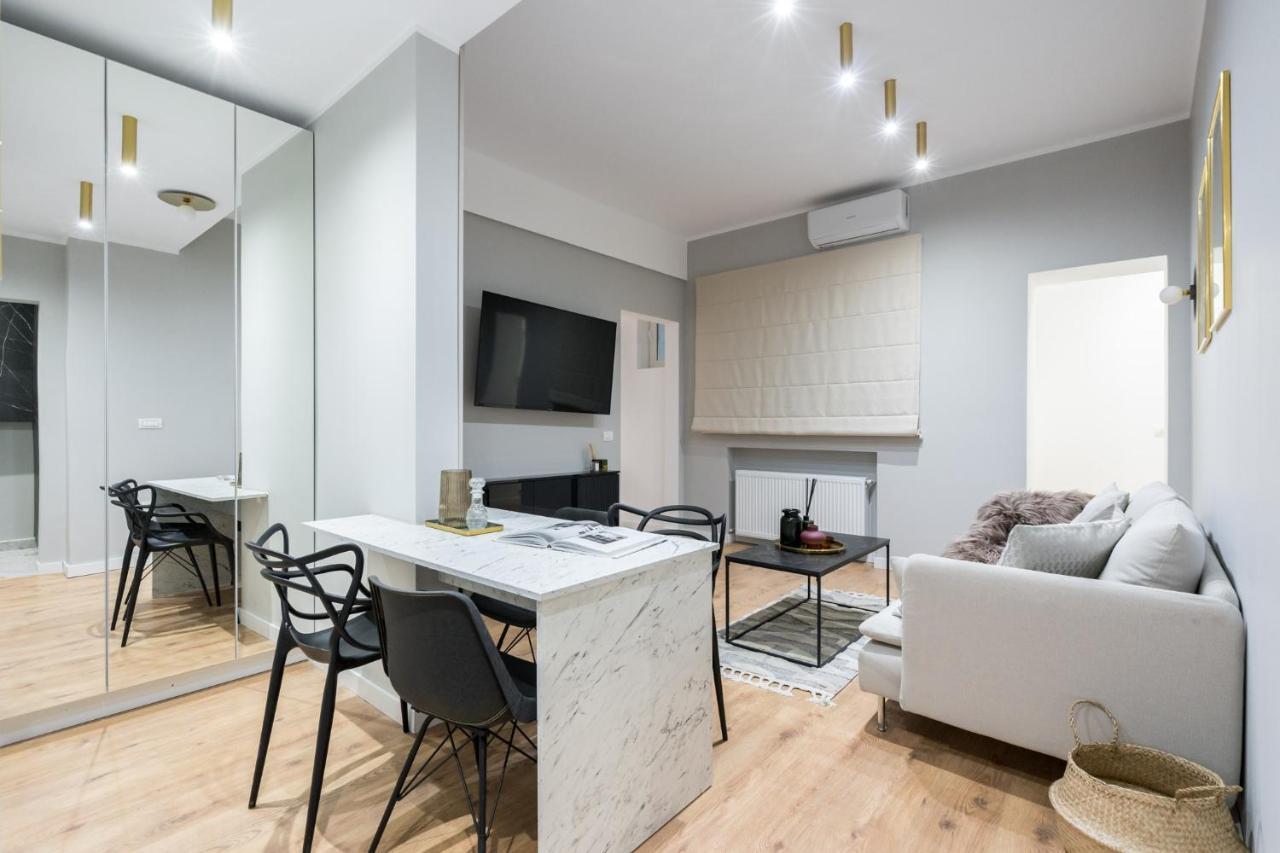 Crystal 3Bdr Apartment In Center Bucharest Luaran gambar